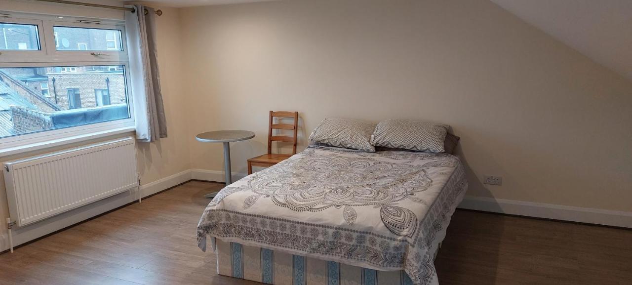 Appartement Family Friendly 3 Bedroom Flat Zone 2 - Children Free! Londen