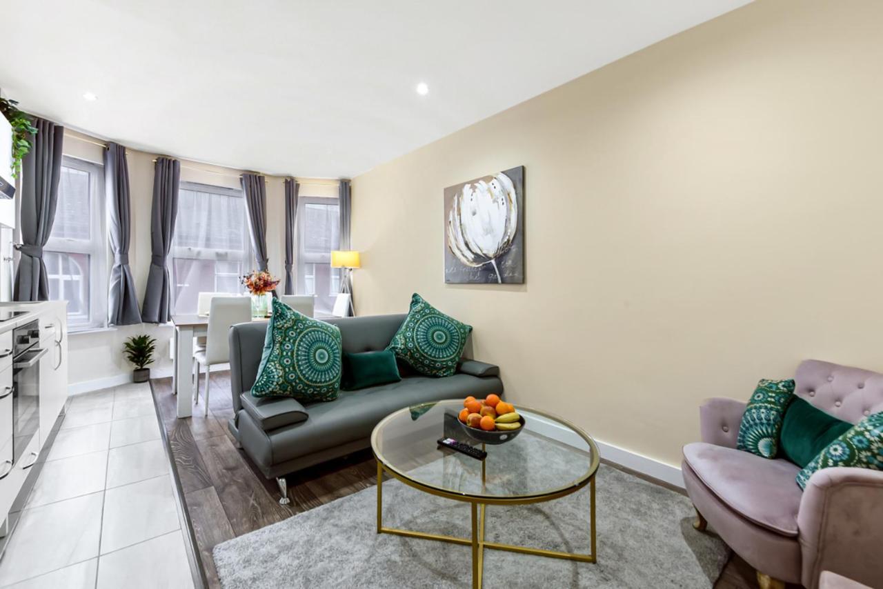 Family Friendly, Zone 2, 2 Beds, Overground