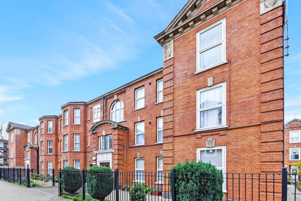 Appartement Family Friendly, Zone 2, 2 Beds, Overground