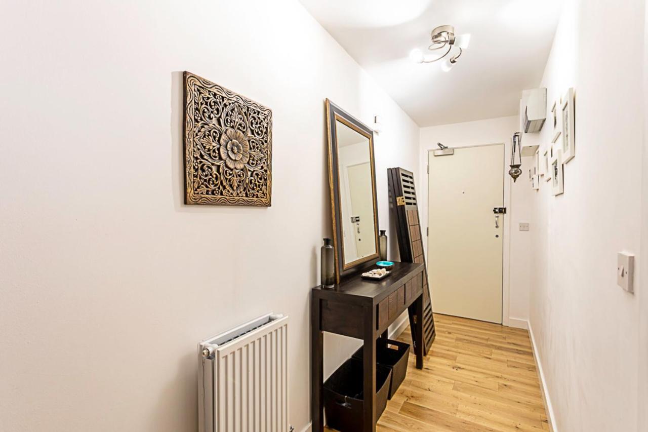 Apartment Modern Cosy On Vibrant Deptford High Street