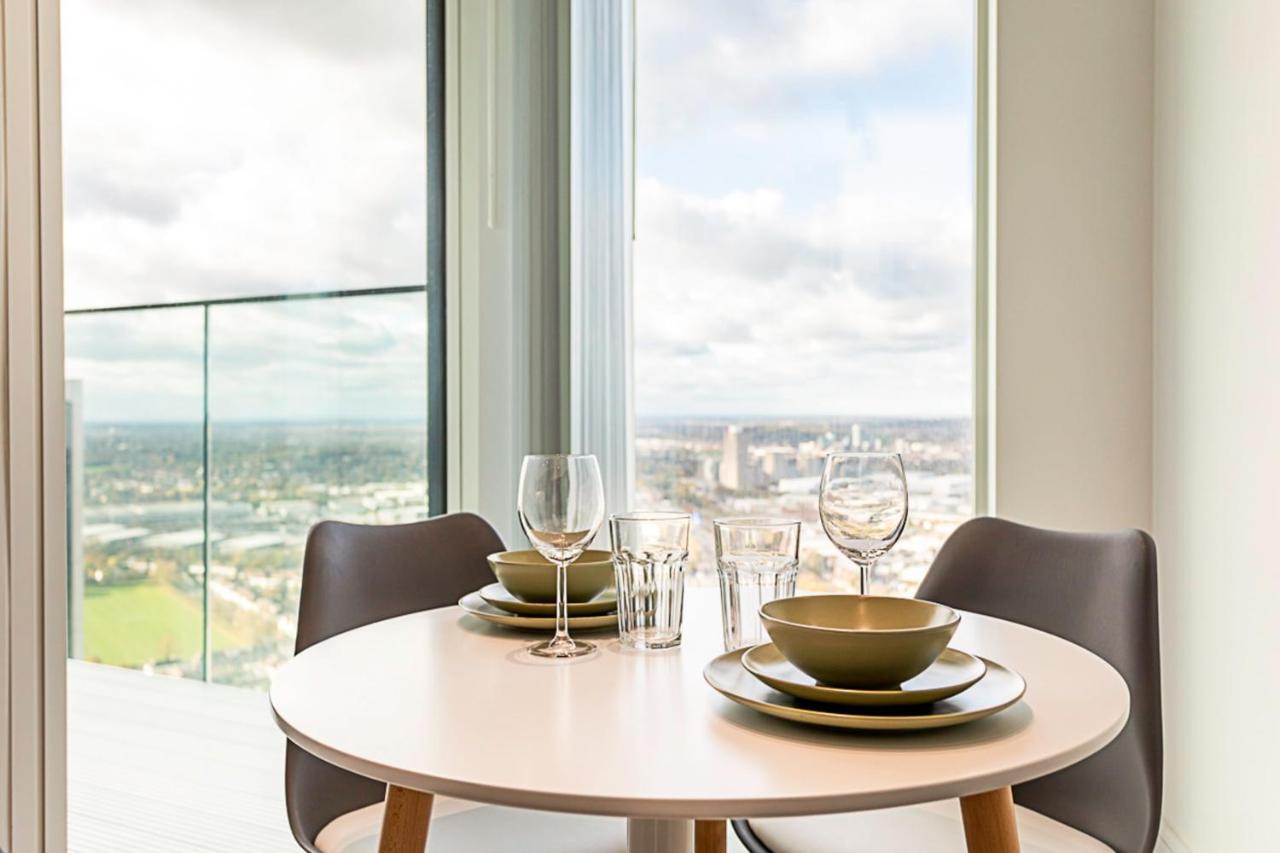 Icon Tower Flat Vi Appartement Londen