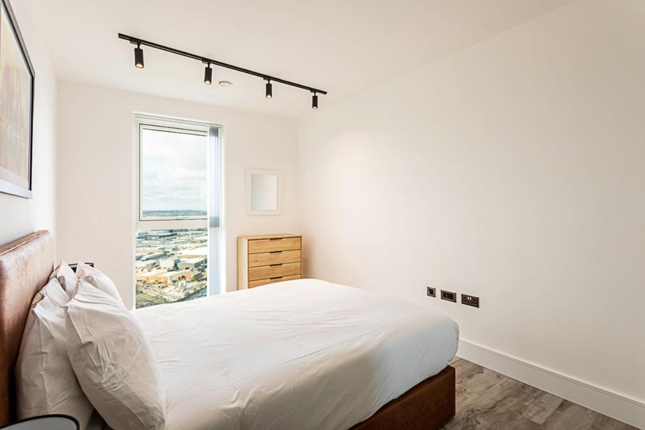 Icon Tower Flat Vi * Londen
