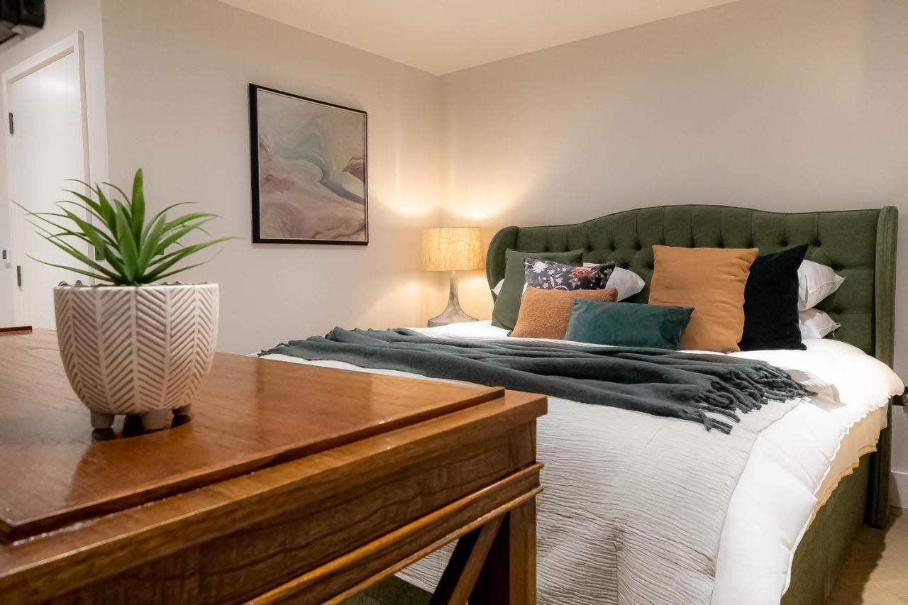 Lägenhet Three Bedroom Near Brick Lane By Belvilla London