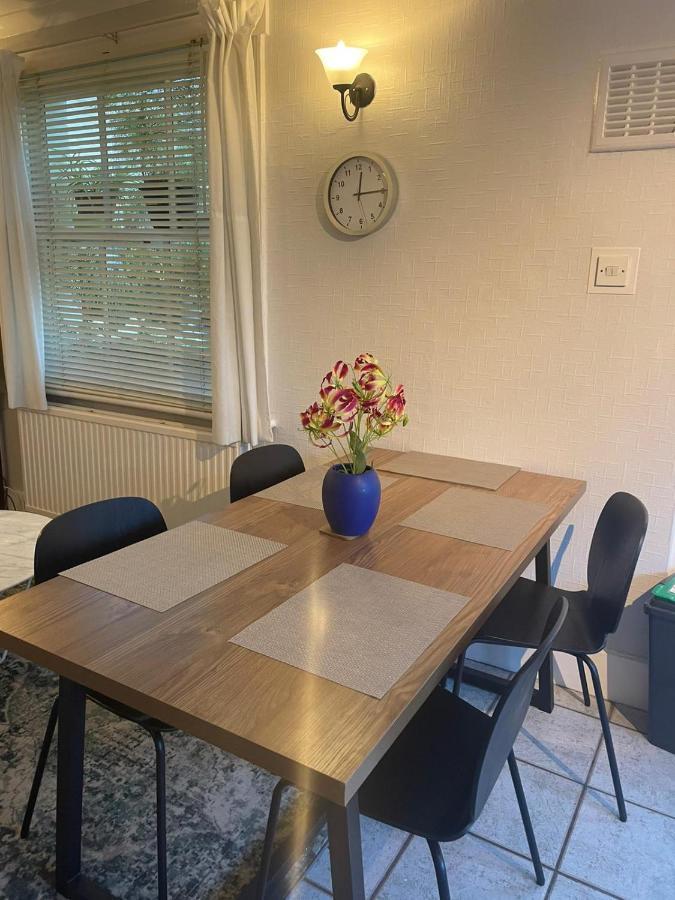 Lägenhet Inviting You To Your From 10 Minutes From Stratford Westfield