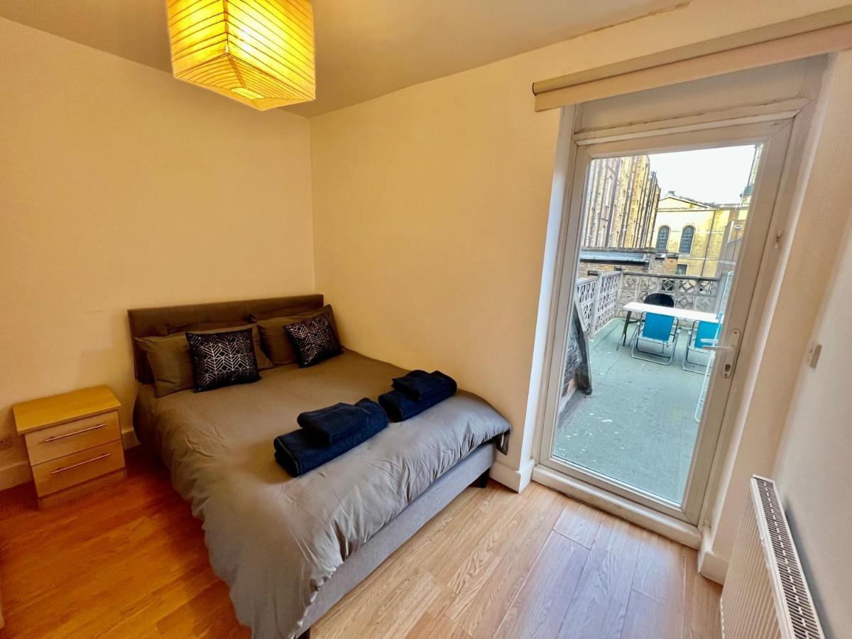 Modern With Large Patio In Marylebone Lägenhet