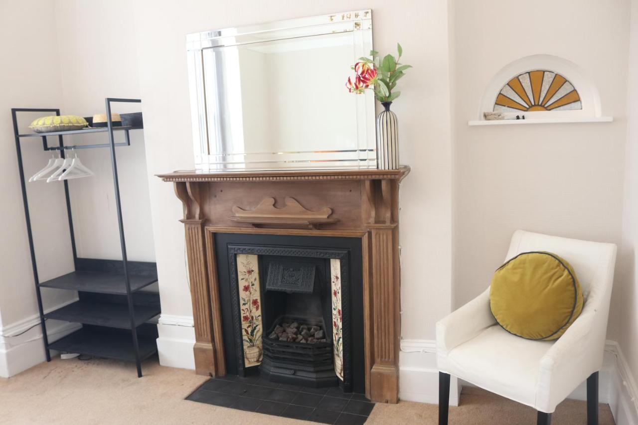 Lägenhet Inviting You To Your From 10 Minutes From Stratford Westfield London