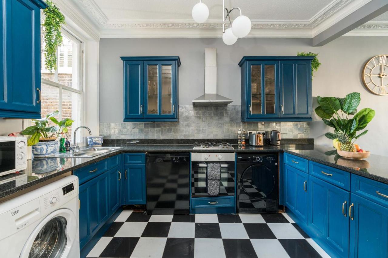 Immaculate 3bd House In Parson Green Fulham * London