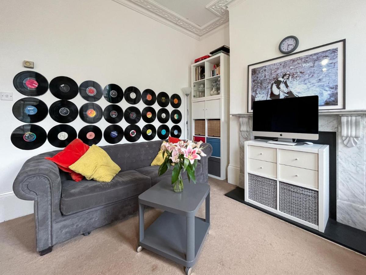 Beautiful 3bd Flat In Archway Appartamento *