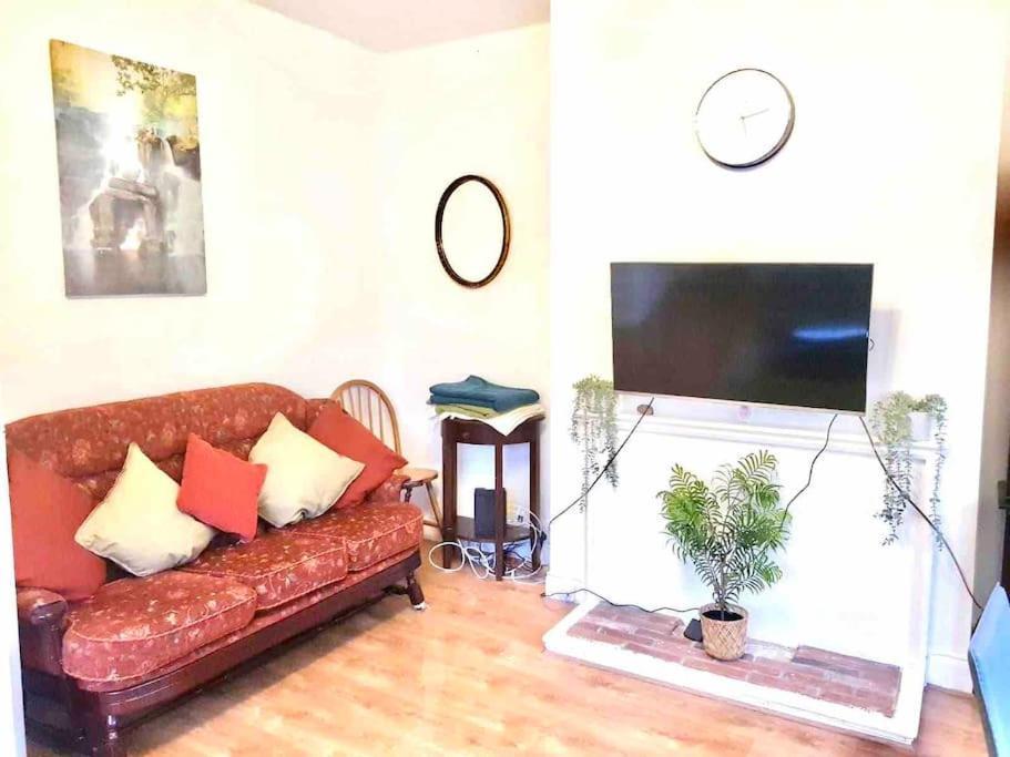 Appartamento Spacious 3 Bed Flat Close To Central *