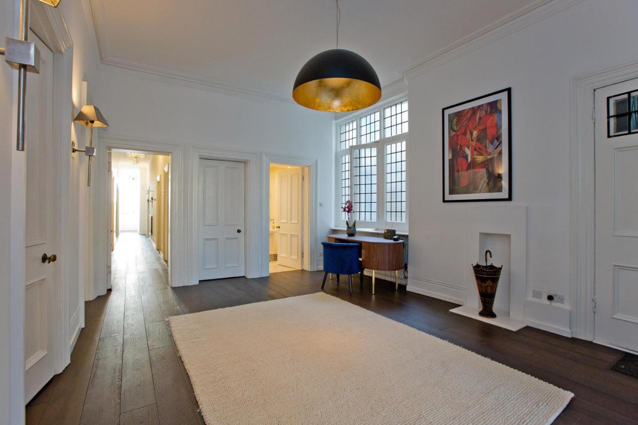 Stunning 6 Bedroom Flat Lejlighed London