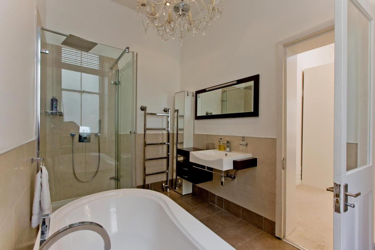 Stunning 6 Bedroom Flat Lejlighed