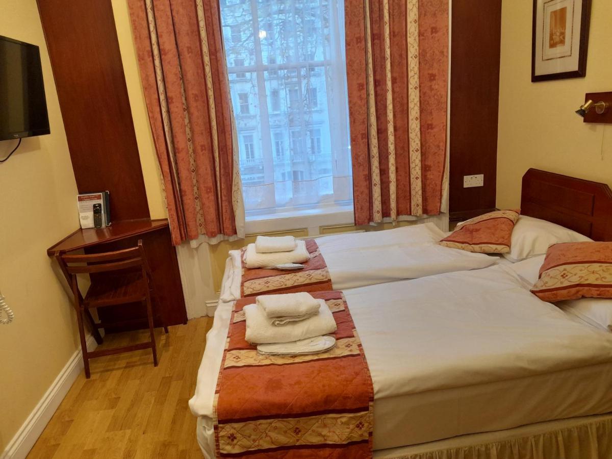 Hotel Dolphin 3*