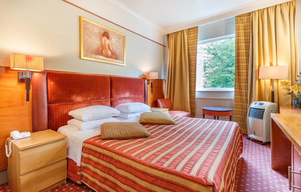 La Reserve Hotell