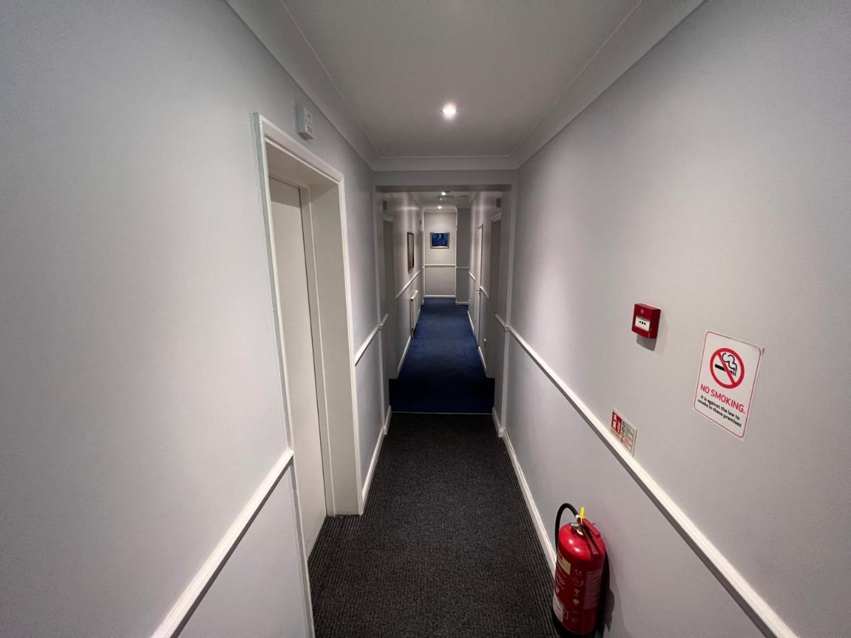 The Commongate 3* London