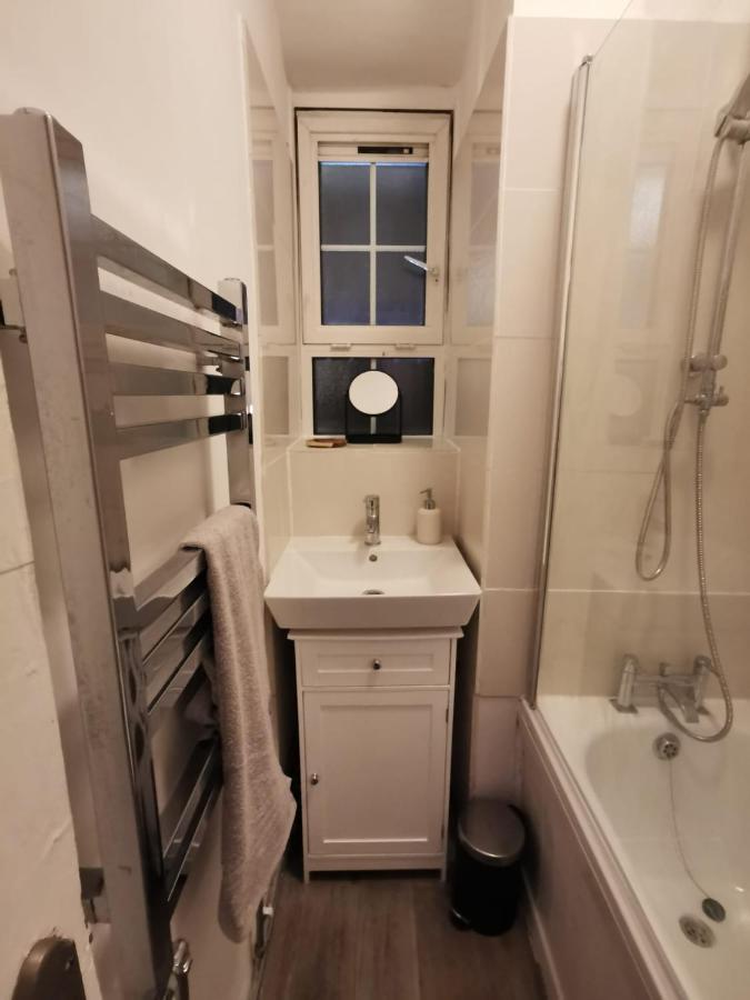 Apartment Greenwich 1930s Retro Flat *