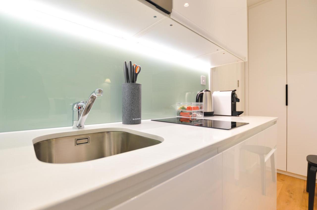 Aparthotel Sale Place Serviced By Concept London