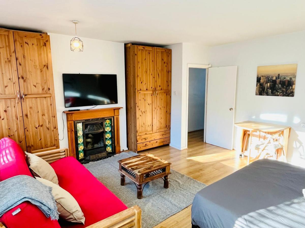 Appartamento Camden Studio By Dc Londra