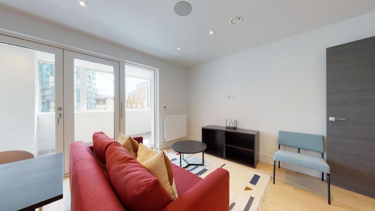 Wembley - 1 Bed * Londra