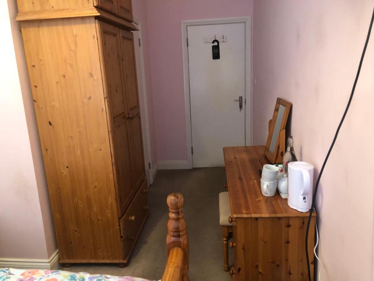 287 Green Lanes Guest house