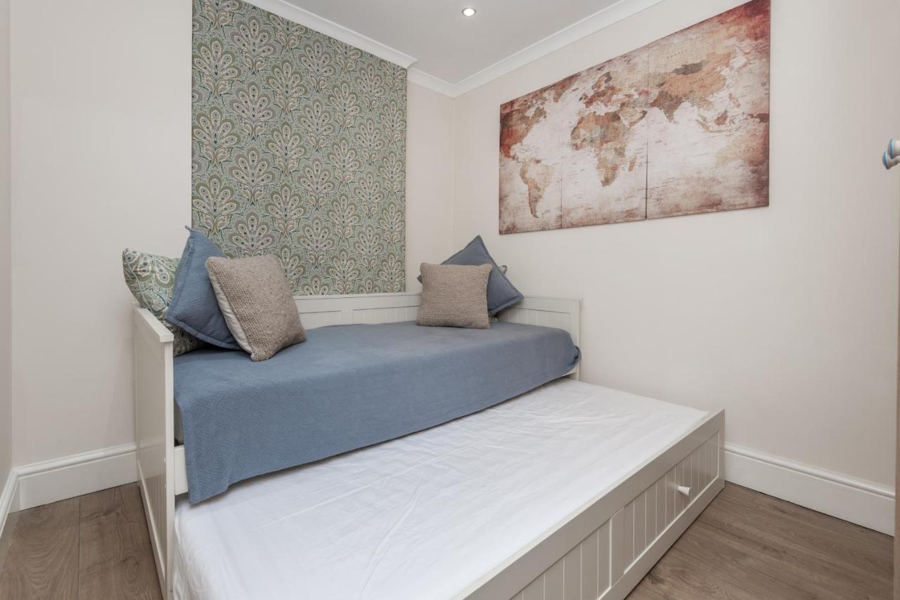 Villaer The House - Entire London