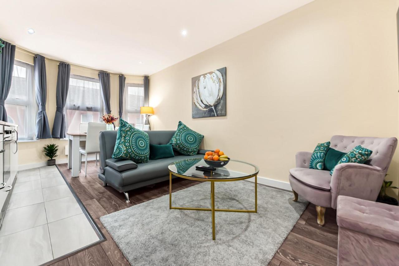 Appartement Family Friendly, Zone 2, 2 Beds, Overground Londen