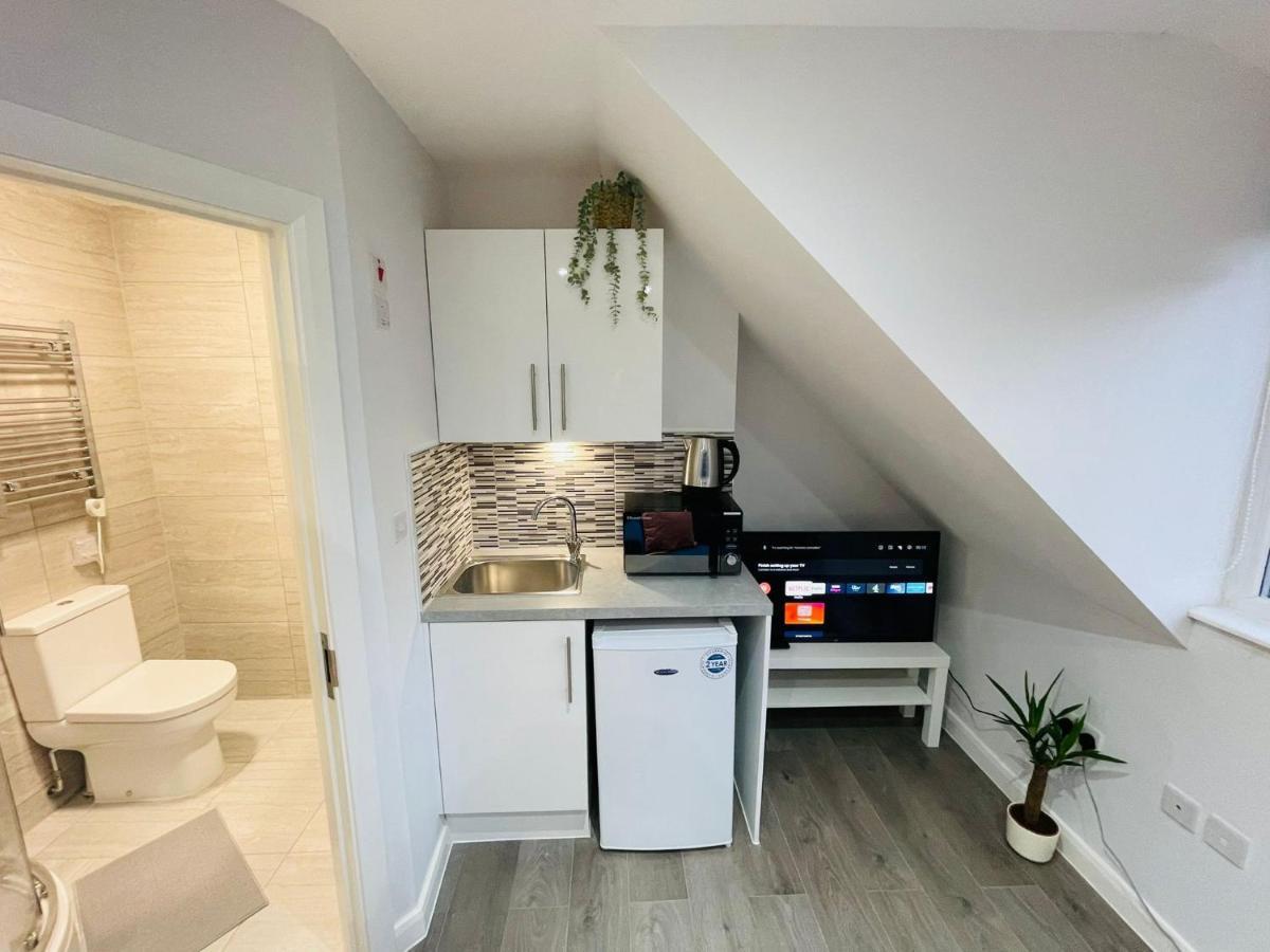 Hackney By Sleepy Apartment
