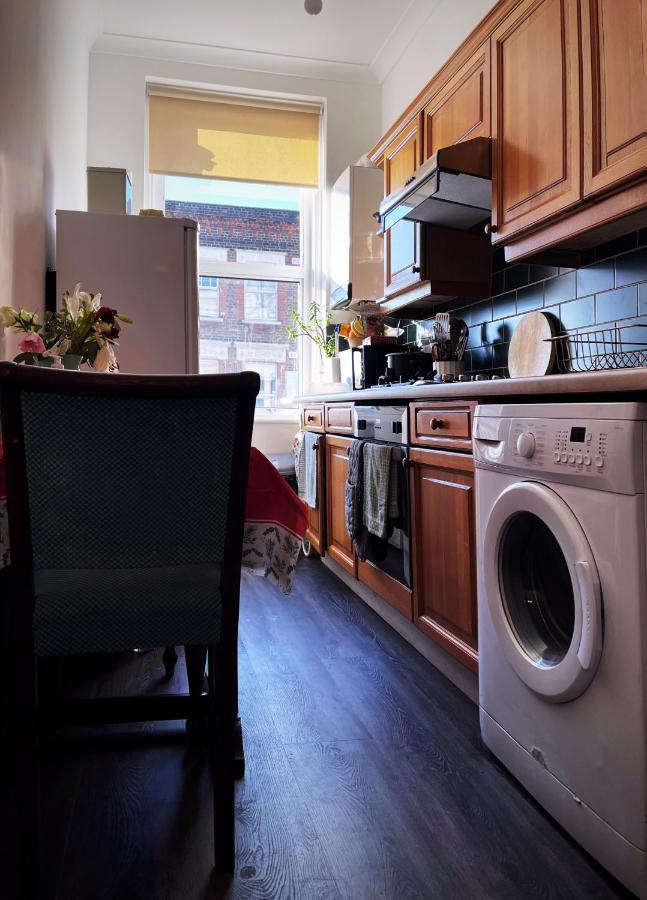 Appartement Sarah's Cozy Near Queen's Park