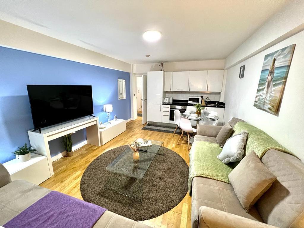 Central 2 Bedroom London