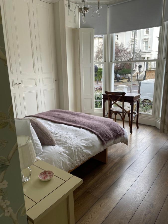 Stylish 3-bedroom Flat In Kensington London