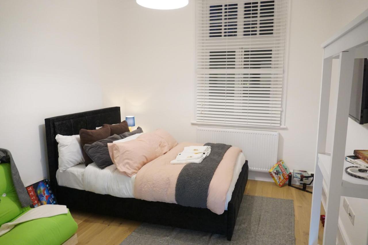 3 Bed 2 Bath Appartamento Londra