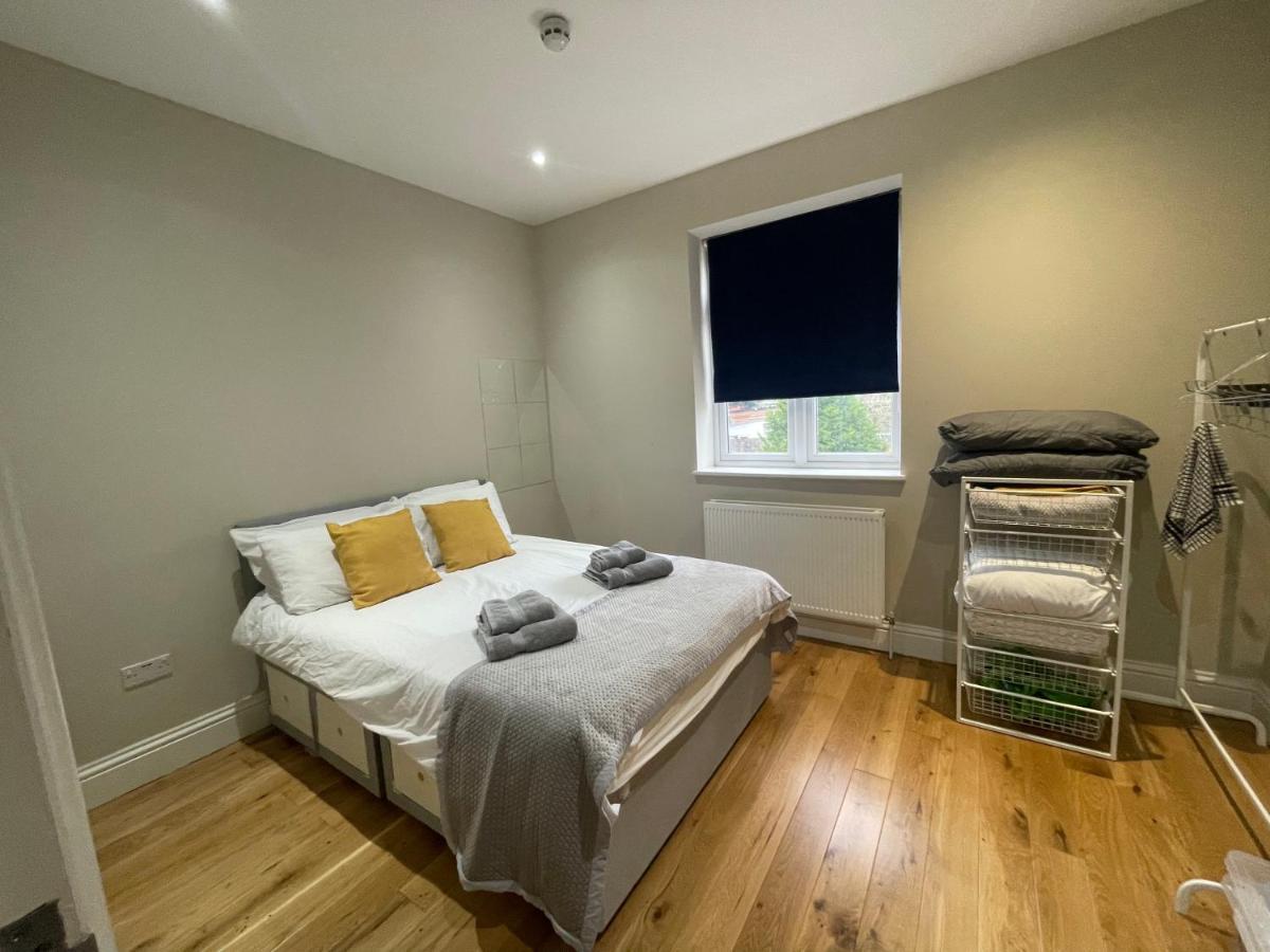 Apartment Lovely 1 Bedroom With On Street Parking London