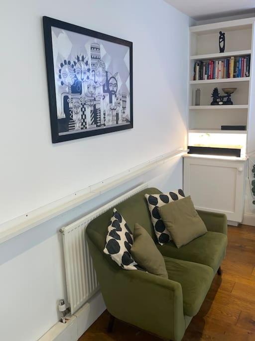 Leilighet Lovely 2-bed With Patio Near Camden