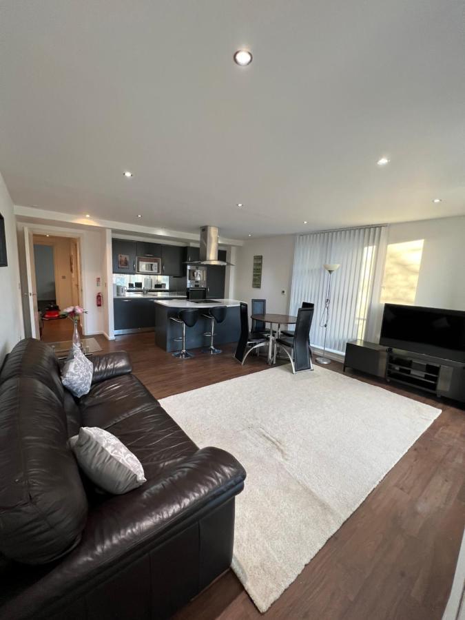Royal Victoria Flat2 Appartamento Londra