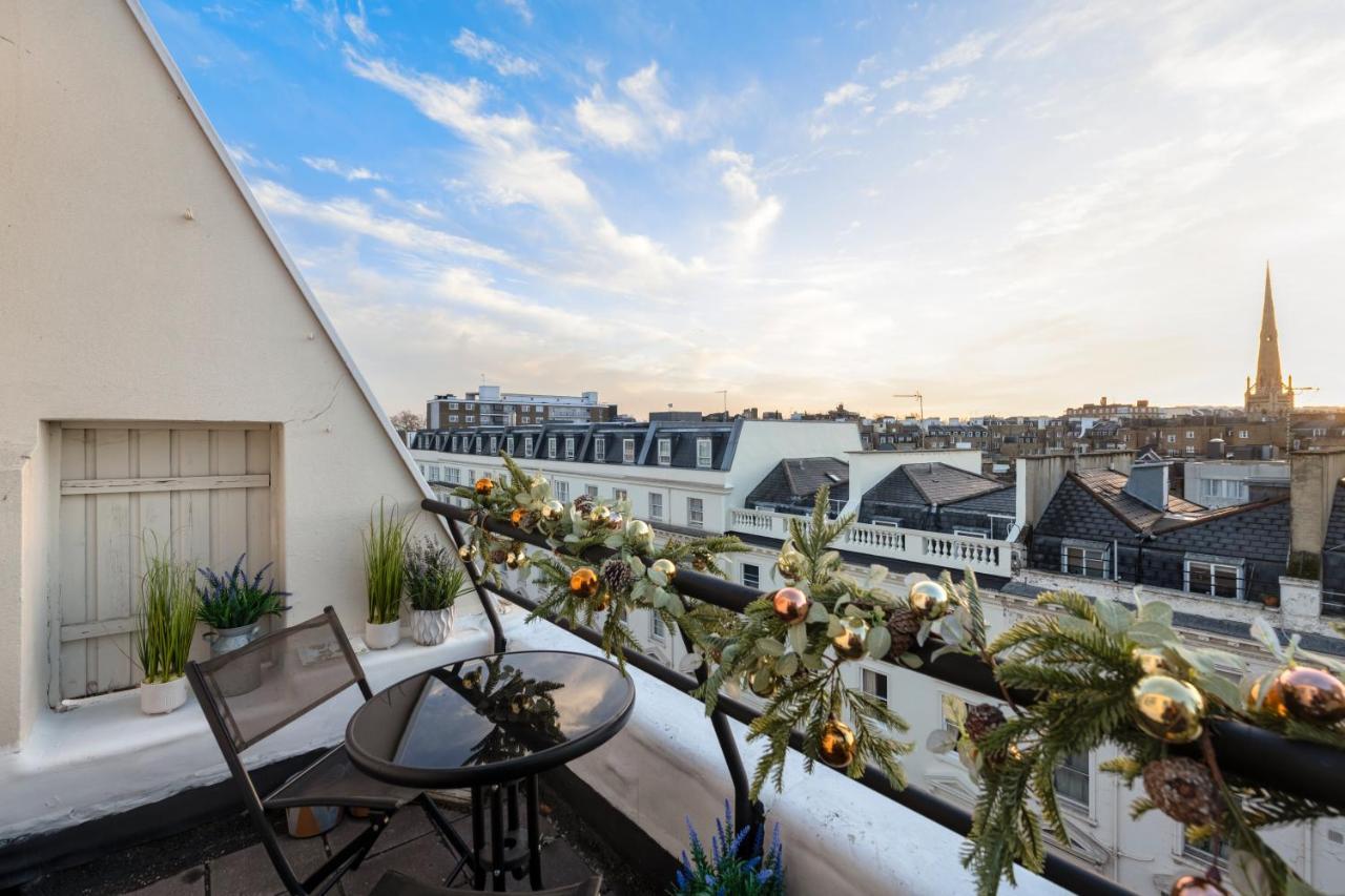 Hyde Park Rooftop Two Bedroom Londen