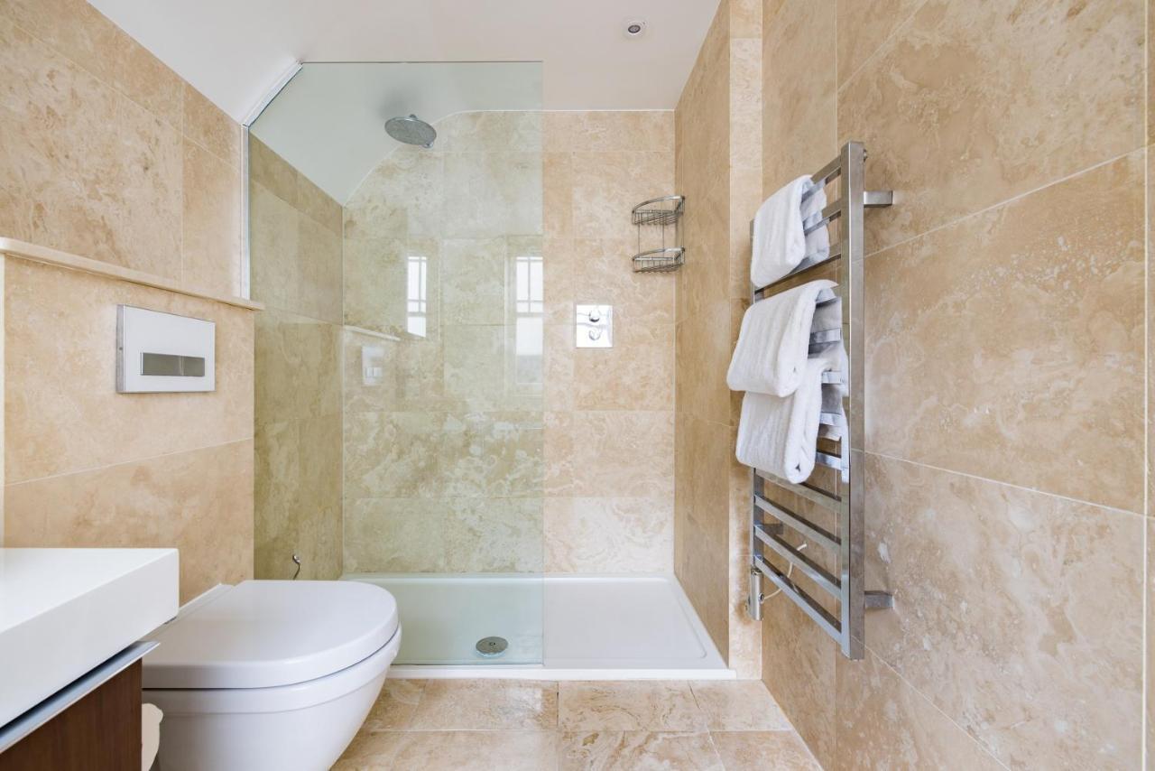 The Paddington Hideout - Amazing 2bdr Flat With Patio Leilighet London