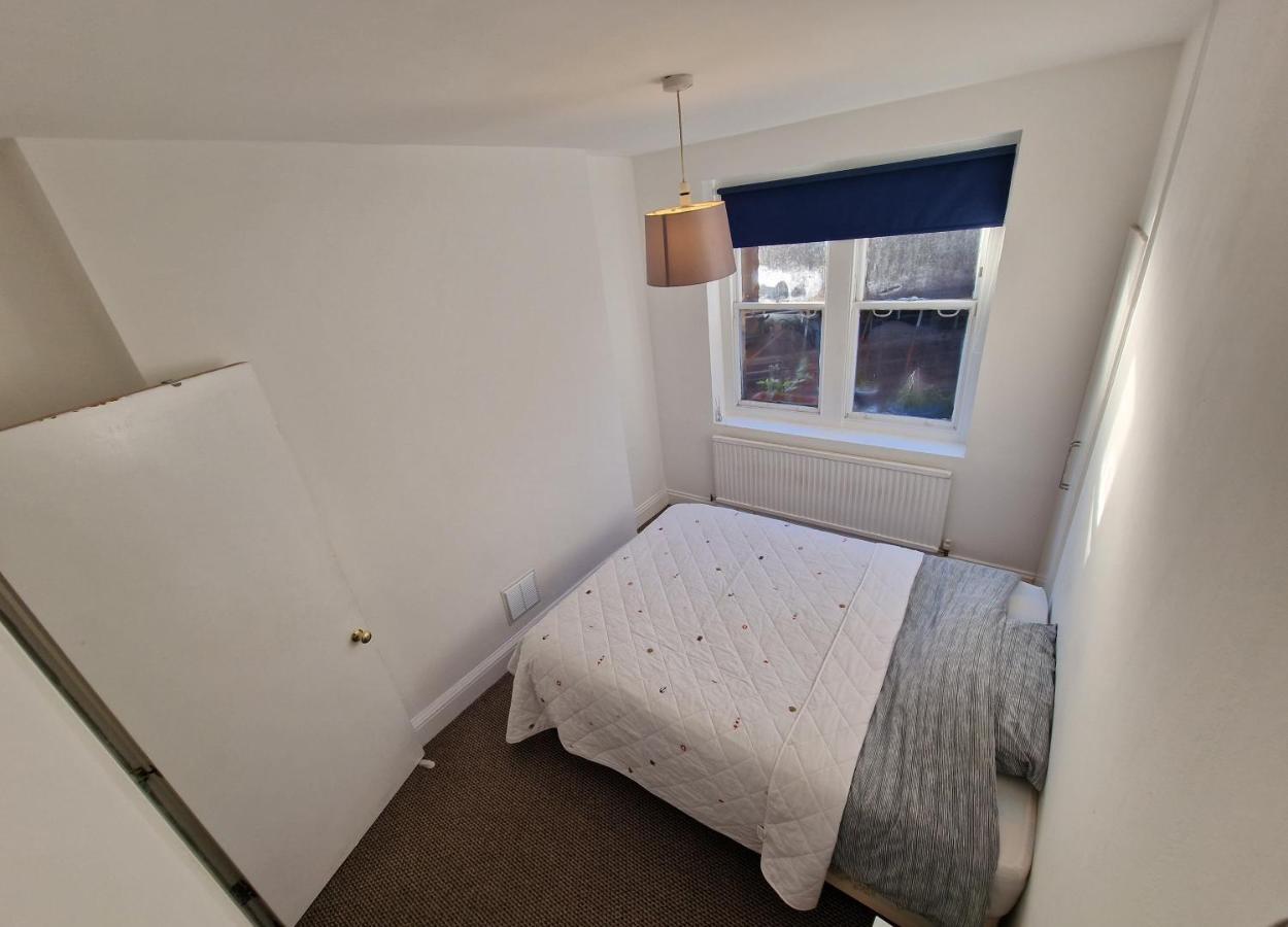 Private Double Bedroom In King's Cross St Pancras Alloggio in famiglia Londra