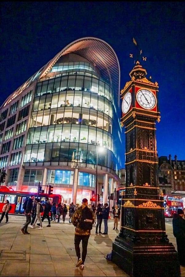 Brenda's -elephant & Castle * Londres