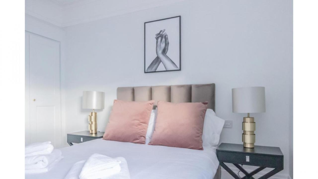 Royal Kensington In Cromwell Road London