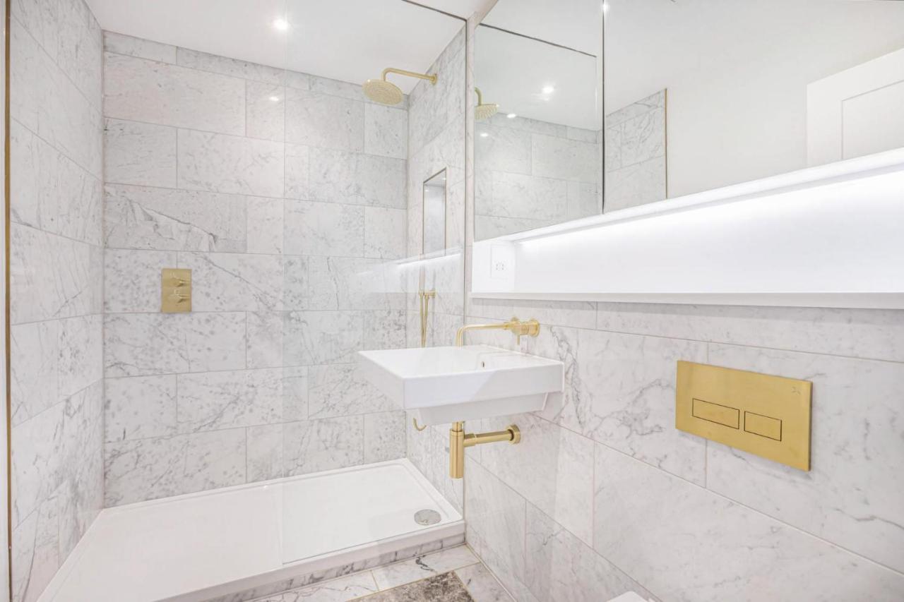 Royal Kensington - Premium 2 Bed * London