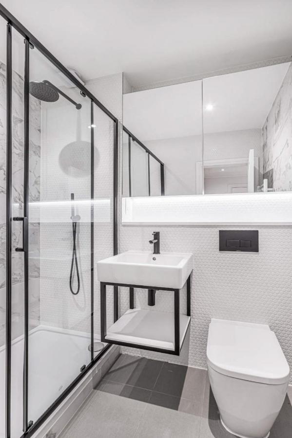 Royal Kensington - Premium 2 Bed * London