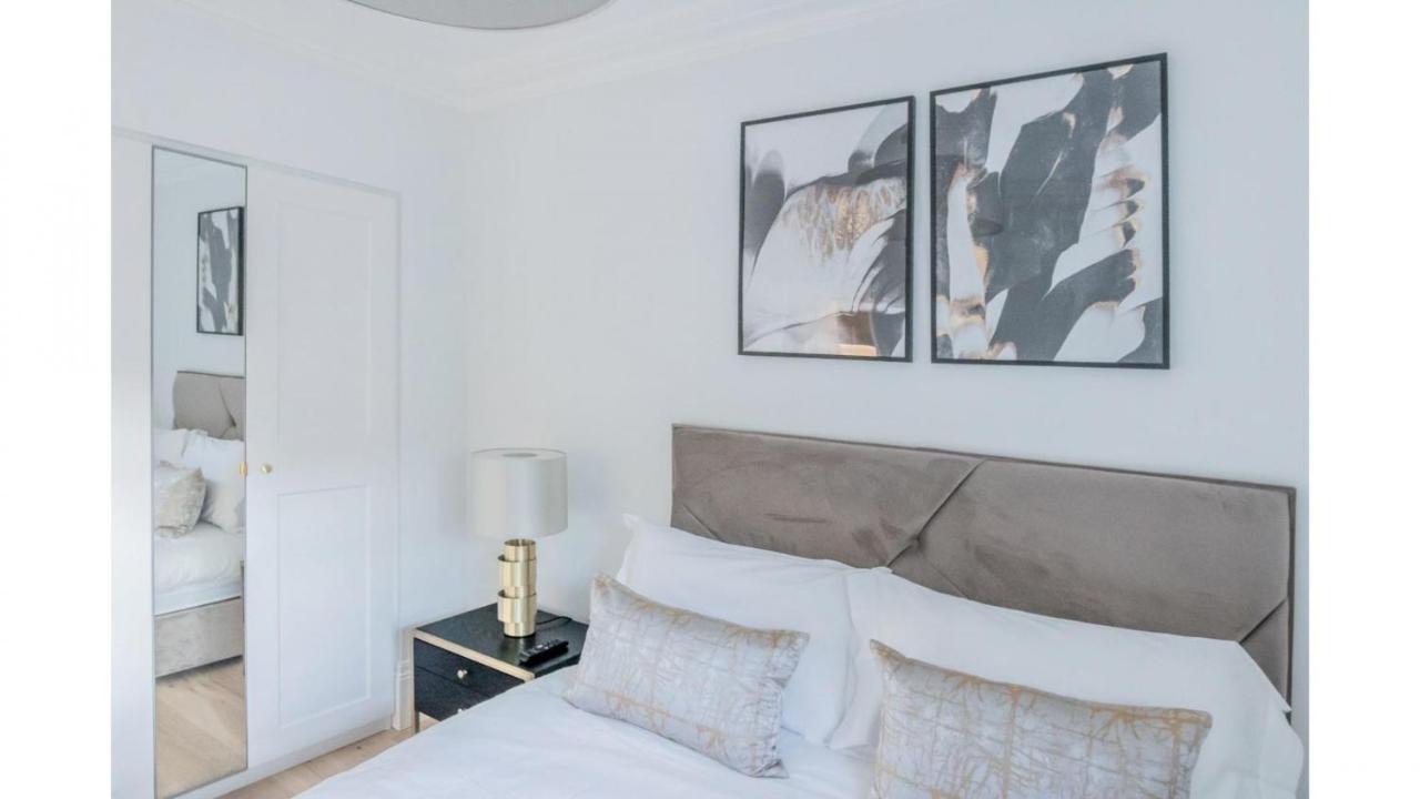 Royal Kensington - Premium 2 Bed Apartment London