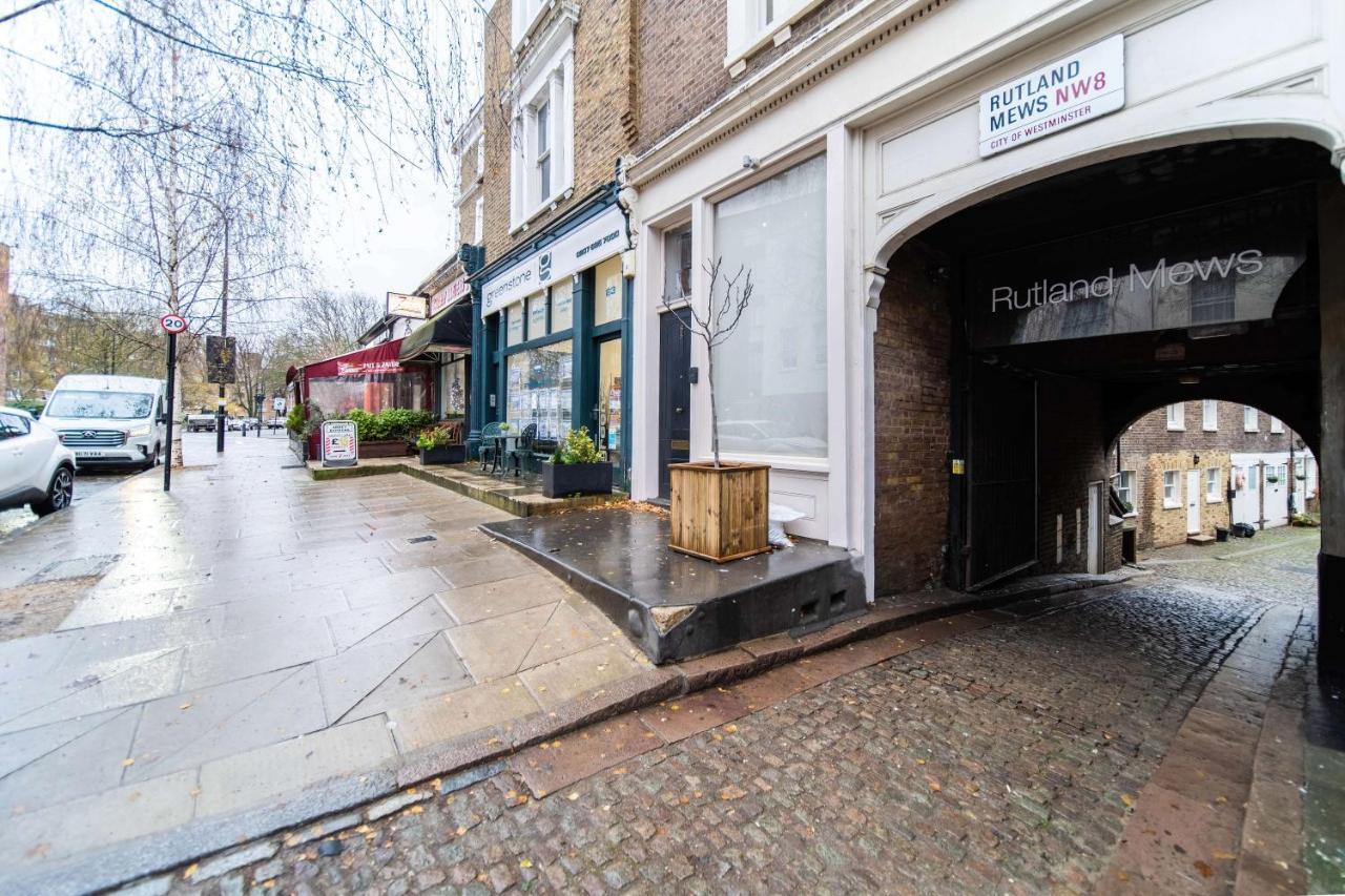 Ferienhaus Beatles Mews Town House *