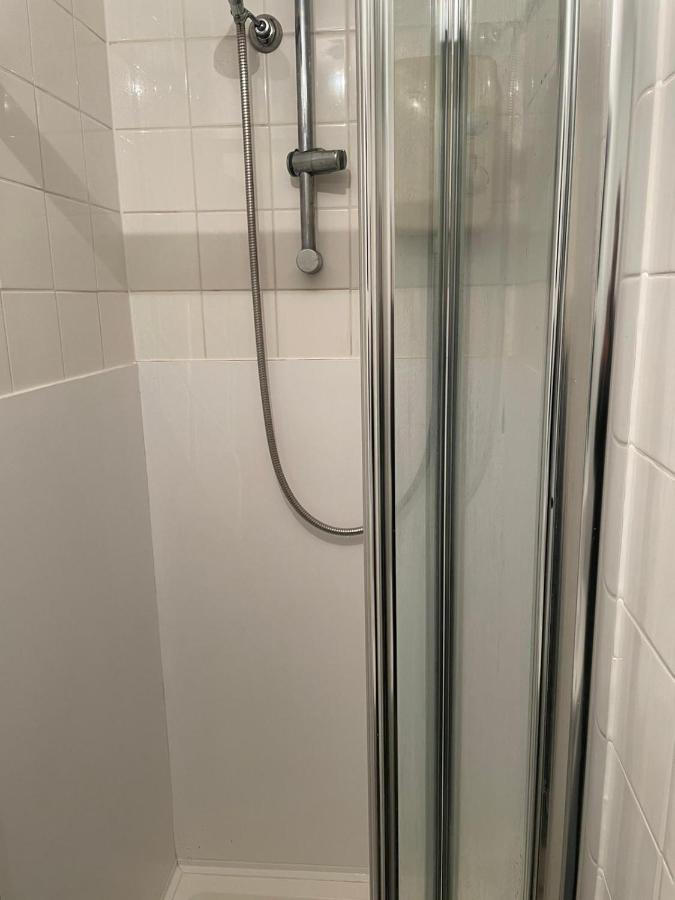 One Bedroom Flat Near Finsbury Park Apartment