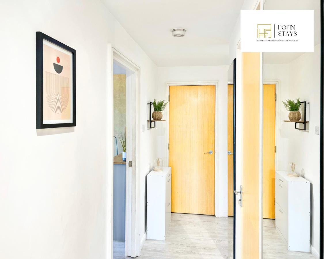 2 Modern Double Bed For 6 Guests By Hofin Short Lets & Serviced Appartamento