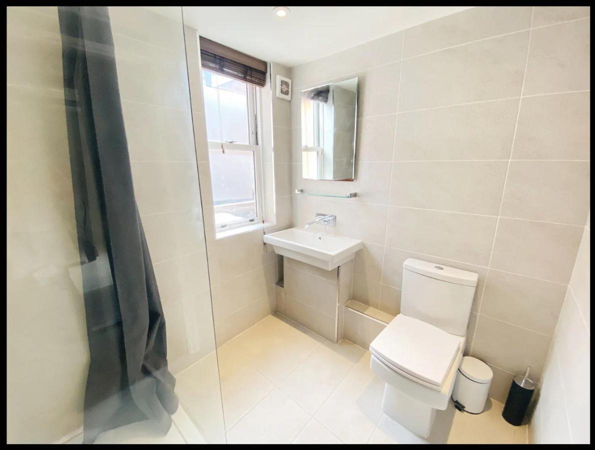 Self-contained Studio In Central Property Unit 4 Privat bolig *