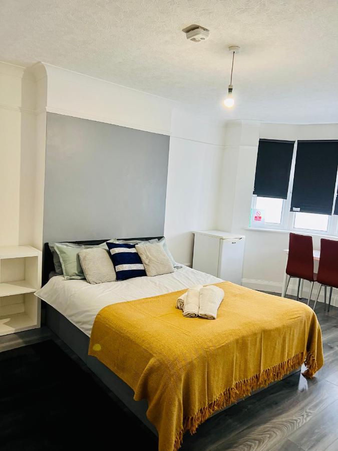 Appartamento Beautiful Private In Willesden