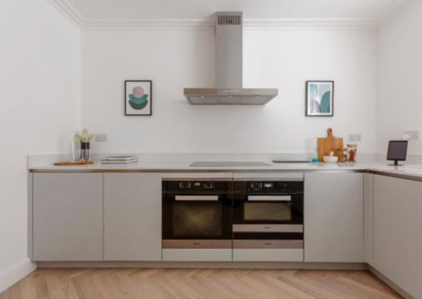 3 Bedroom House In Knightsbridge