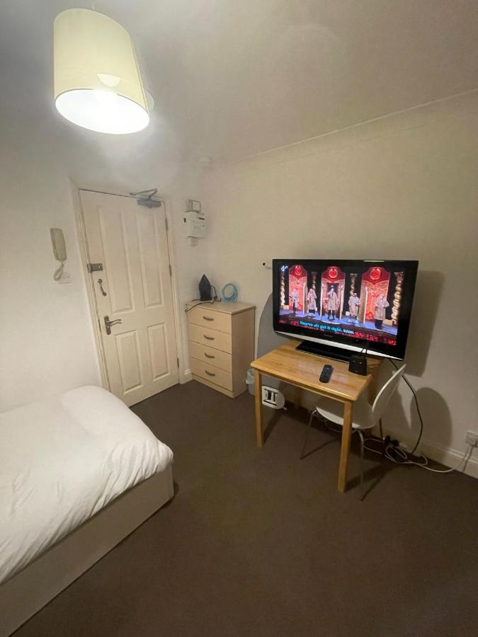 One Bedroom Flat Near Finsbury Park *
