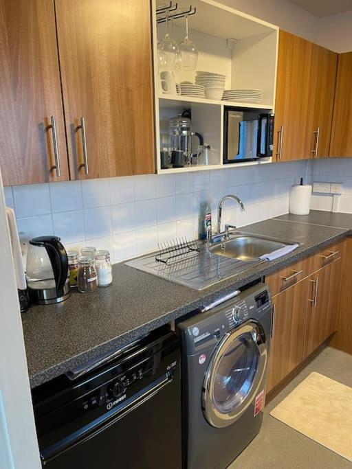 Leilighet Self-catering Fully Equipped In Vauxhall