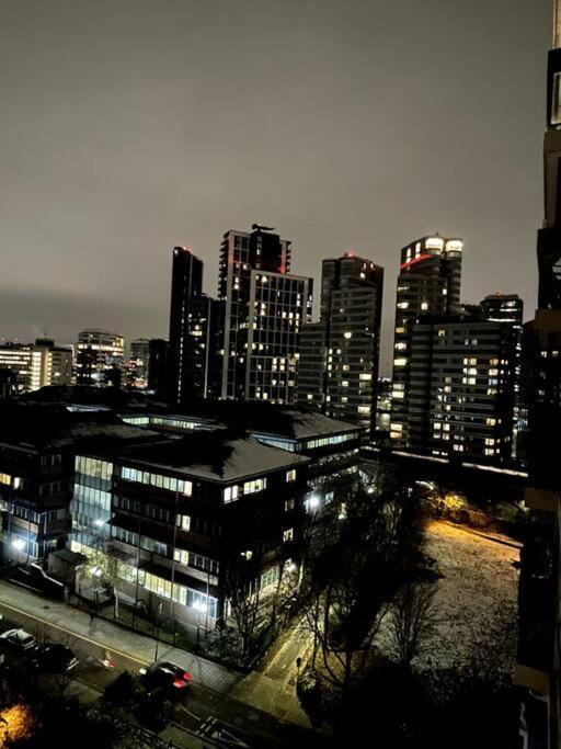 Leilighet Self-catering Fully Equipped In Vauxhall London